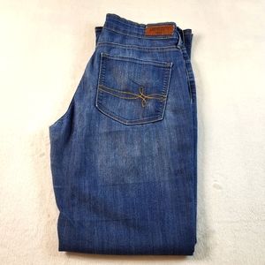 Levi's Denizen Women's 8M Blue Dark Wash Modern Boot Cut 5 Pocket Jeans